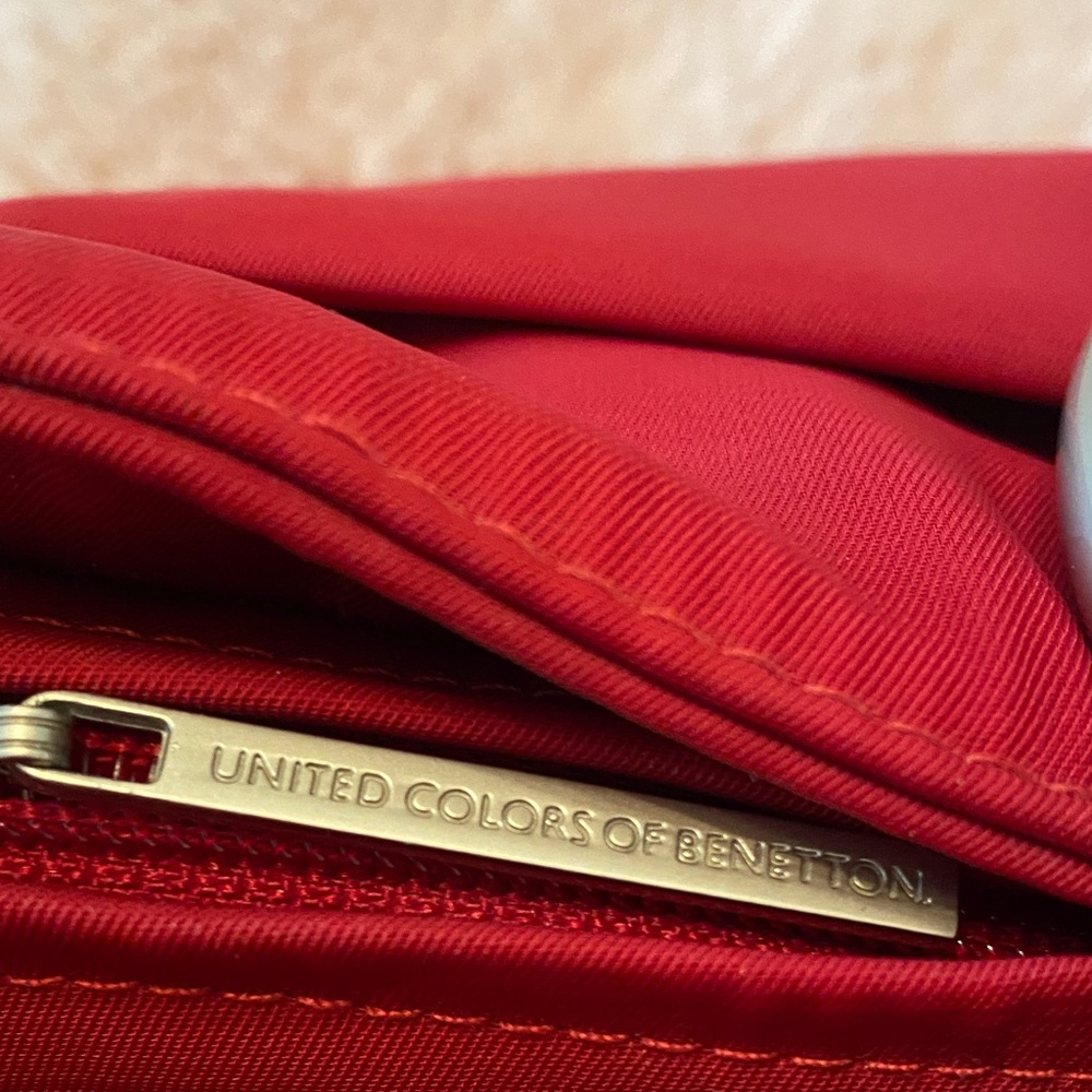 United Colors Of Benetton Red Top-Handle Tote Bag - Picture 3 of 6